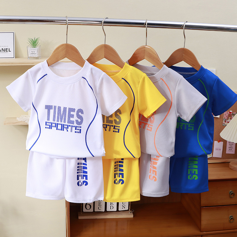 Short-Sleeved Sports Uniforms for Boys, Basketball Uniforms, Quick-Drying Two-Piece Shorts Sets, Children's Clothing for Older and Younger Children