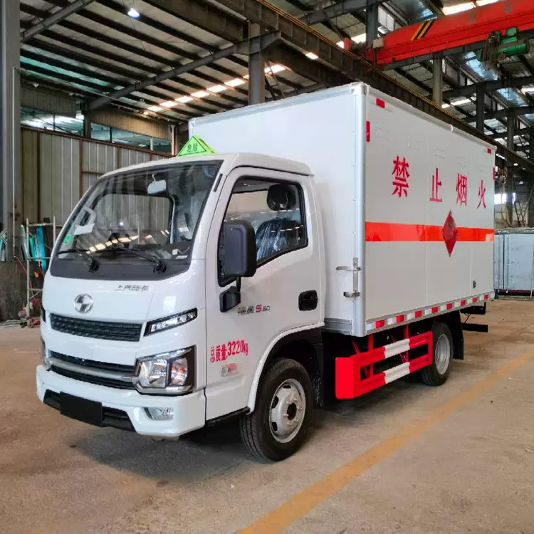 江淮9米6危险品厢式车8类危险品厢式运输车价格便宜