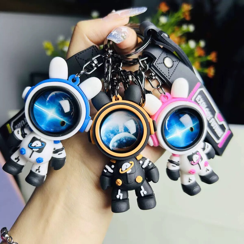 Traveling Across the Universe, Space Starry Sky Rabbit Astronaut Keychain Creative Bag Car Keychain Couple Style Small Pendant