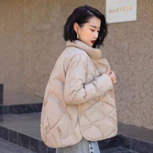 2025�¿���녶̿���q��Ů����С�����p�����e�r�к�ɫ��a����