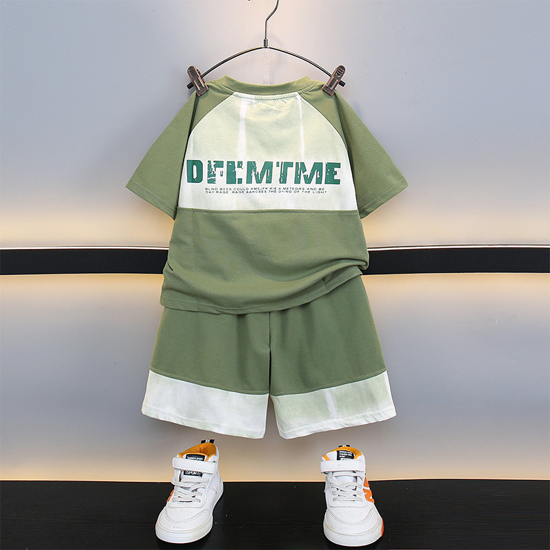 5071 Traje de verano para niños 2025 Nuevo verano Niños medianos y grandes Niños Ropa deportiva de manga corta para niños