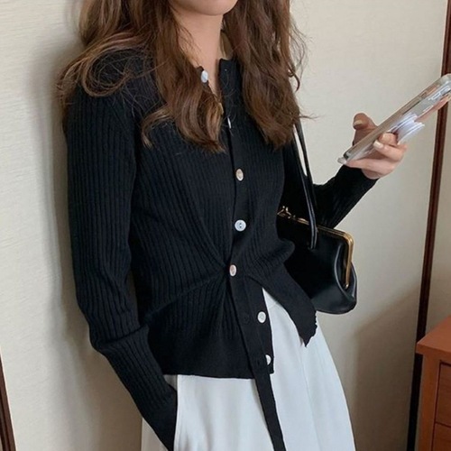 Cardigan Knit Top Loose Women's Design Fashion Minority Gentle Style Outfit Top Base Shirt Spring and Autumn Stylish Innerwear