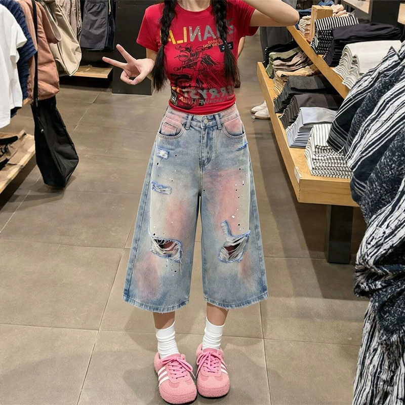 Plus-size gradient loose wide-leg 2026 summer design American-style ripped denim shorts for women, cropped pants for petite women Plus-size gradient loose wide-leg 2026 summer design American-style ripped denim shorts for women, cropped pants for petite women