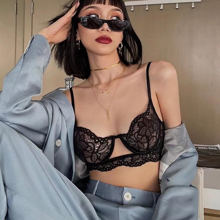 French-Style Ultra-Thin Fully Transparent Seductive Sexy Lingerie, Anti-Sagging, Large Bust Minimizing, Plus-Size Thin Lace Bra French-Style Ultra-Thin Fully Transparent Seductive Sexy Lingerie, Anti-Sagging, Large Bust Minimizing, Plus-Size Thin Lace Bra