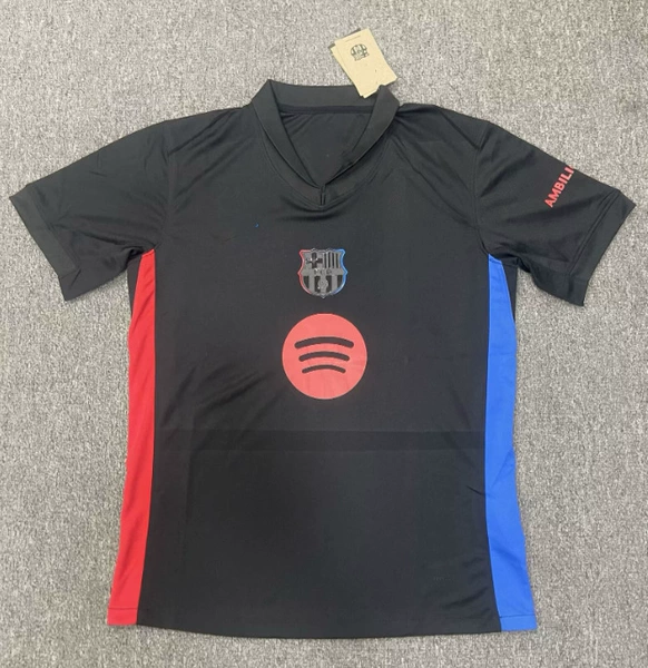 24-25 Barcelona away