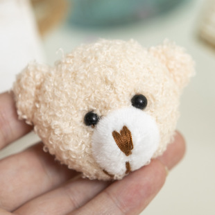 Autumn and winter Korean accessories curly plush doll head white mouth bear head accessories hair accessories mobile phone shell clothing accessories