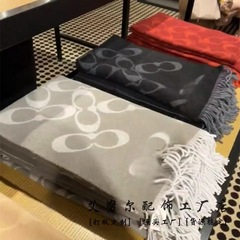 ビッグ C 正しいバージョンのリトルレッドブックと同じスタイルのウールカシミヤスカーフ両面タッセルスカーフ卸売ライトグレーショール