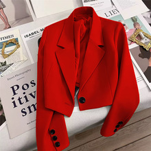 ���b����Ů2026�괺�＾�¿��n��r�к�ɫ�̿�һ�������e�����ٴ�