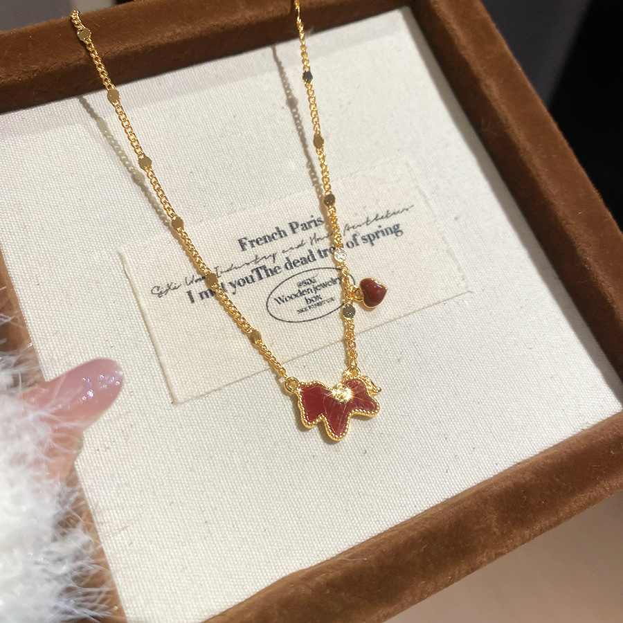 Oro verdadero eléctrico galvanis colgante de piedra pony pendientes collar ligero lujo nicho universal conjunto temperamento alta sensación de joyería mujer