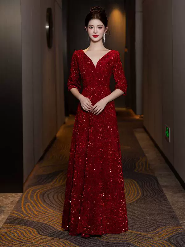 Костюм, пианино, элитные ногти- sequins, облегающее вечернее платье