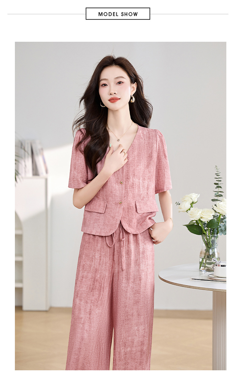 Bộ đồ công sở nữ mùa hè áo vest nhỏ phối quần ống rộng hai mảnh HE9837 — Màu hồng, Màu Kaki chi tiết 20