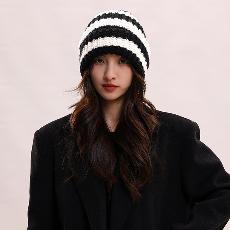 Cappello a sacco con viso a righe grande circonferenza della testa cappello di lana per le donne in autunno e inverno, viso piccolo, caldo lavorato a maglia freddo_voghion.com