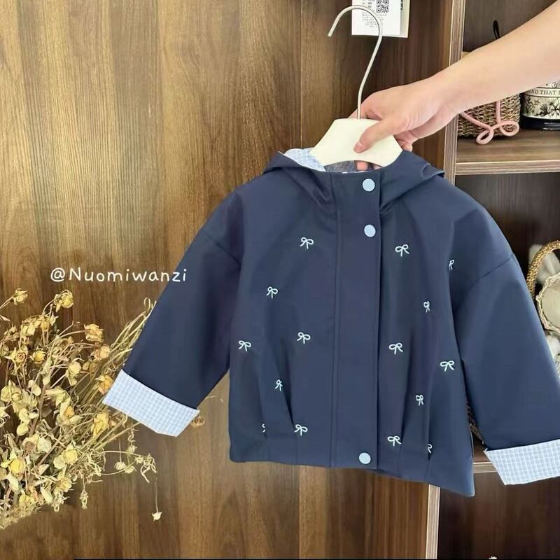 Girls Cartoon Soft Shell Jacket 2025 New Spring and Autumn Style Big Children's Hooded Windbreaker Zipper Cardigan Jacket