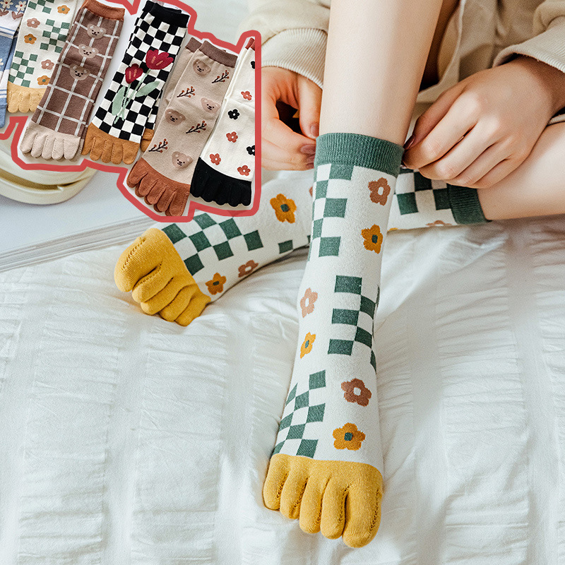 3 pares de calcetines de cinco dedos calcetines de media pantorrilla alargados calcetines de mujer Calcetines de algodón Otoño e Invierno multicolor absorbente de sudor deportes de cinco dedos transpirables
