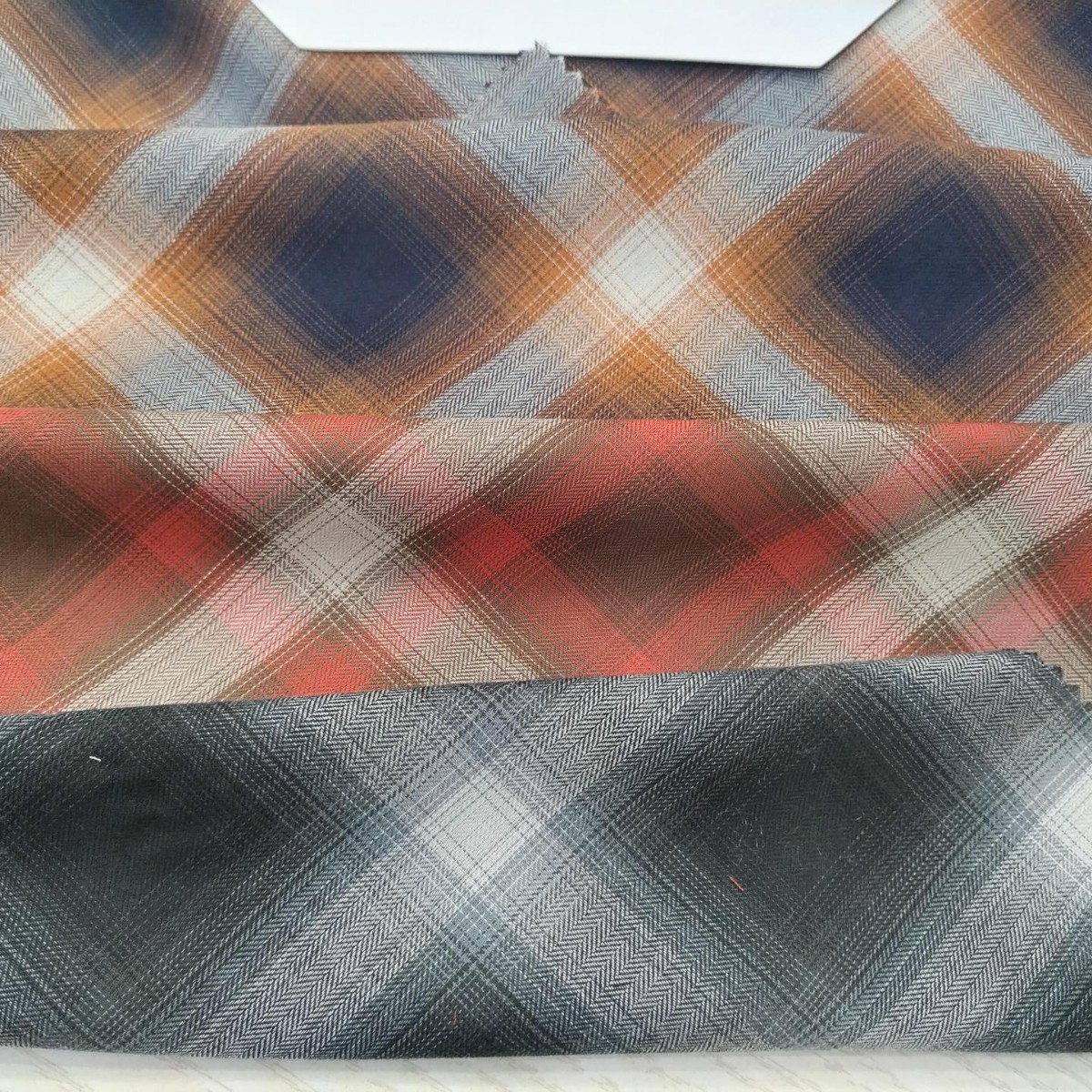 格子布 2026年新款棉涤格子 适做衬衫 休闲裤百搭韩版宽松面料