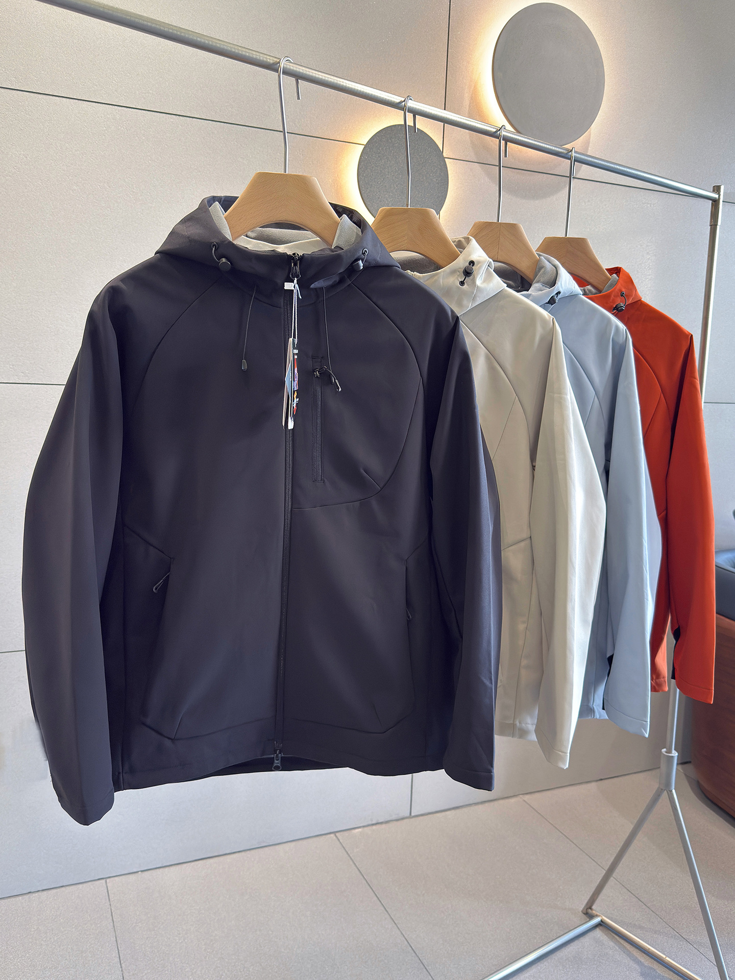 German Professional Outdoor Stereo Functional Cut Raglan Sleeves for Men and Women Warm Fleece-Lined Hooded Soft Shell Jacket