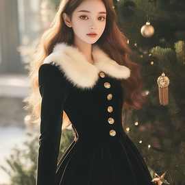 加绒加厚富家千金感穿搭超好看法式赫本风黑色金丝绒连衣裙女秋冬