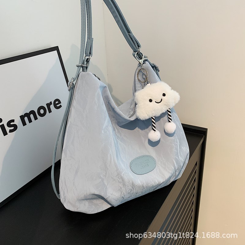 라이트 블루 + 클라우드 펜던트