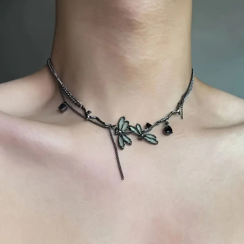 Collier ras de cou gothique style libellule pour femme_voghion.com
