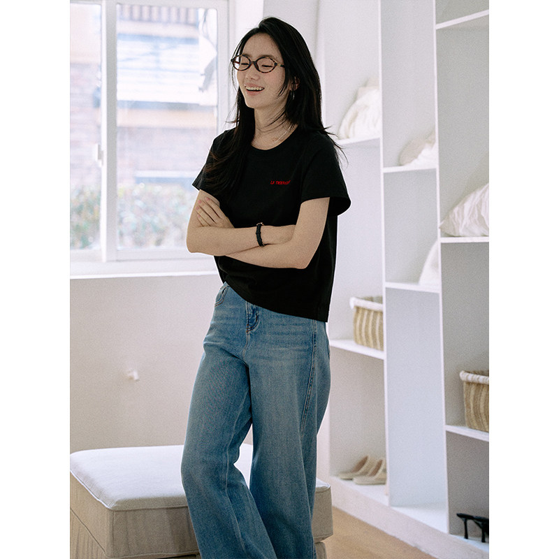 Jicouture "Trouvaille" Cool Embroidered T-Shirt for Women, Spring and Summer Round Neck Short-Sleeve Versatile Regular Shoulder Top
