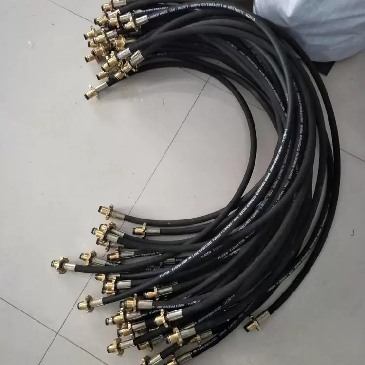 高压油管液压工程机械胶管总成纲丝编织缠绕液压胶管总成