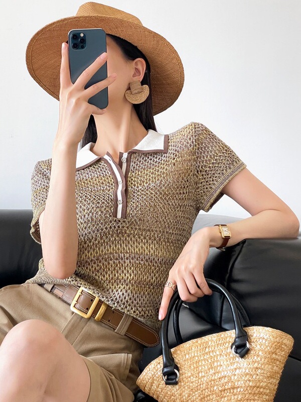 Relaxed old money vibe~ Summer niche color-blocked hollow-out linen knit top with regular shoulders, short sleeves, and polo collar for women