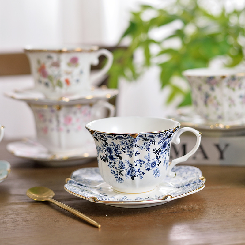 Middle Ancient Cup Blue and White Porcelain Coffee Cup Saucer suit Ceramic Retro European-style Exquisite High-end Light Luxury Afternoon Tea Cup Middle Ancient Cup Blue and White Porcelain Coffee Cup Saucer suit Ceramic Retro European-style Exquisite High-end Light Luxury Afternoon Tea Cup
