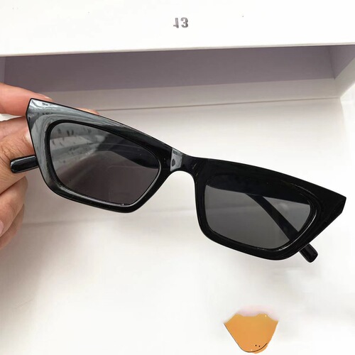 European and American flat square frame retro sunglasses for men, oversized vintage sunglasses for women, trendy street photography rectangular sunglasses