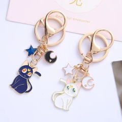 【同型低価格】可愛い猫キーホルダー、キュートで優しい月猫、五芒星メタルアクセサリー、ロブスタークラスプ、女性用バッグチャーム