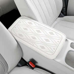 General-purpose car armrest box pad, cowhide textured leather central armrest protective pad, scratch-resistant and wear-resistant car armrest box pad