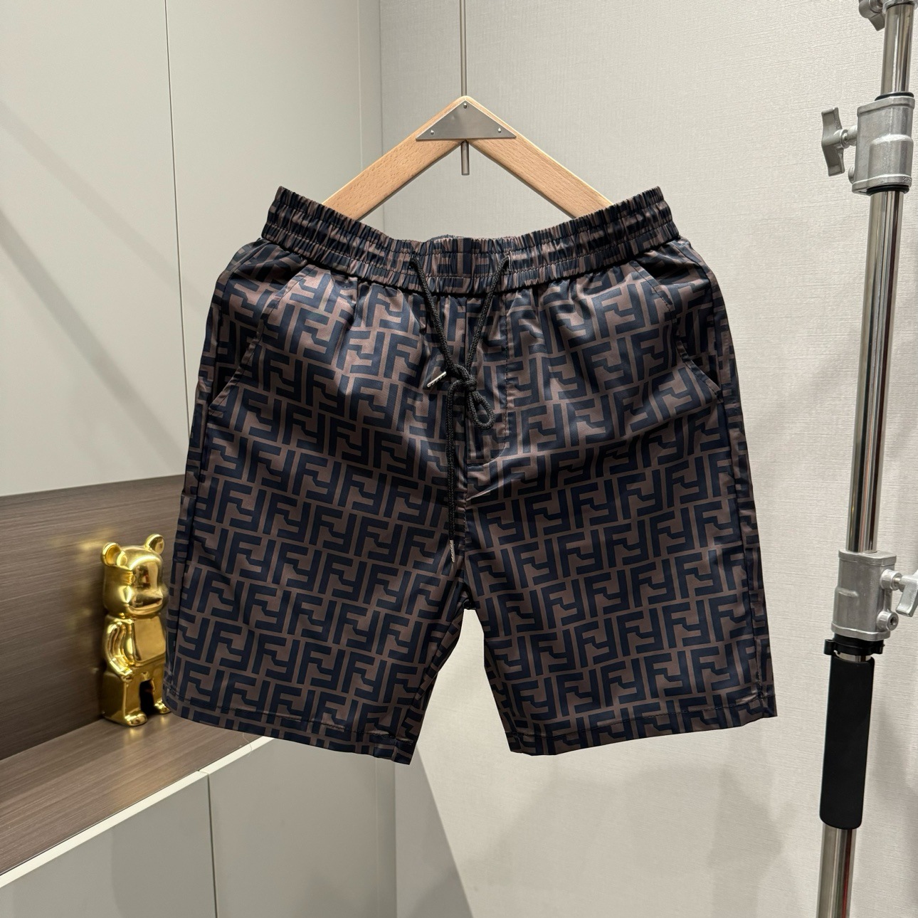 Summer New Men's Shorts Trendy American Print Fashion Beach Shorts European Straight Casual Versatile Knee-Length Shorts