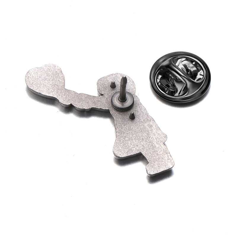 1g Weight Retro Pin Human Heart Shape Alloy Stoving Varnish Unisex Brooches