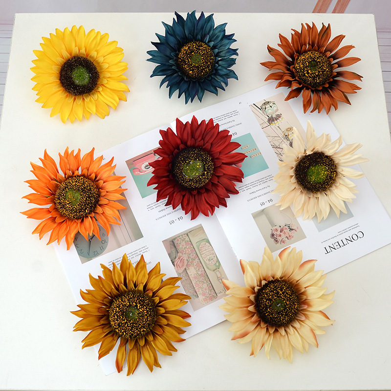 Simulated product display window background wall decoration photography props, complete variety of bright colors, sunflower heads, large sunflowers.