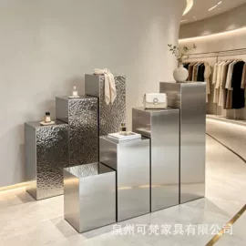 服装陈列架;其它服装展示;展示衣架