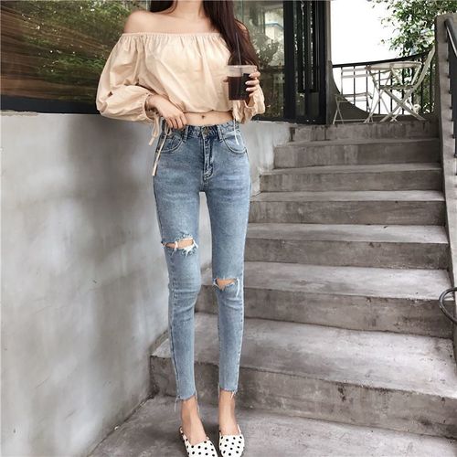 Ripped Denim Jeans for Women, Korean Style: Slimming, Body-Sculpting Cropped Pants—Tight, Stretchy, with Frayed Hems and Skinny Fit