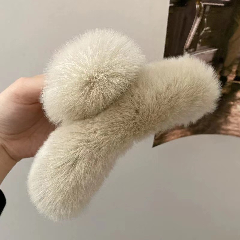 素敵な秋冬の本物のレッキスラビットファーの特大高級可愛いヘアクリップ2024年新作後頭部用シャークヘアアクセサリー