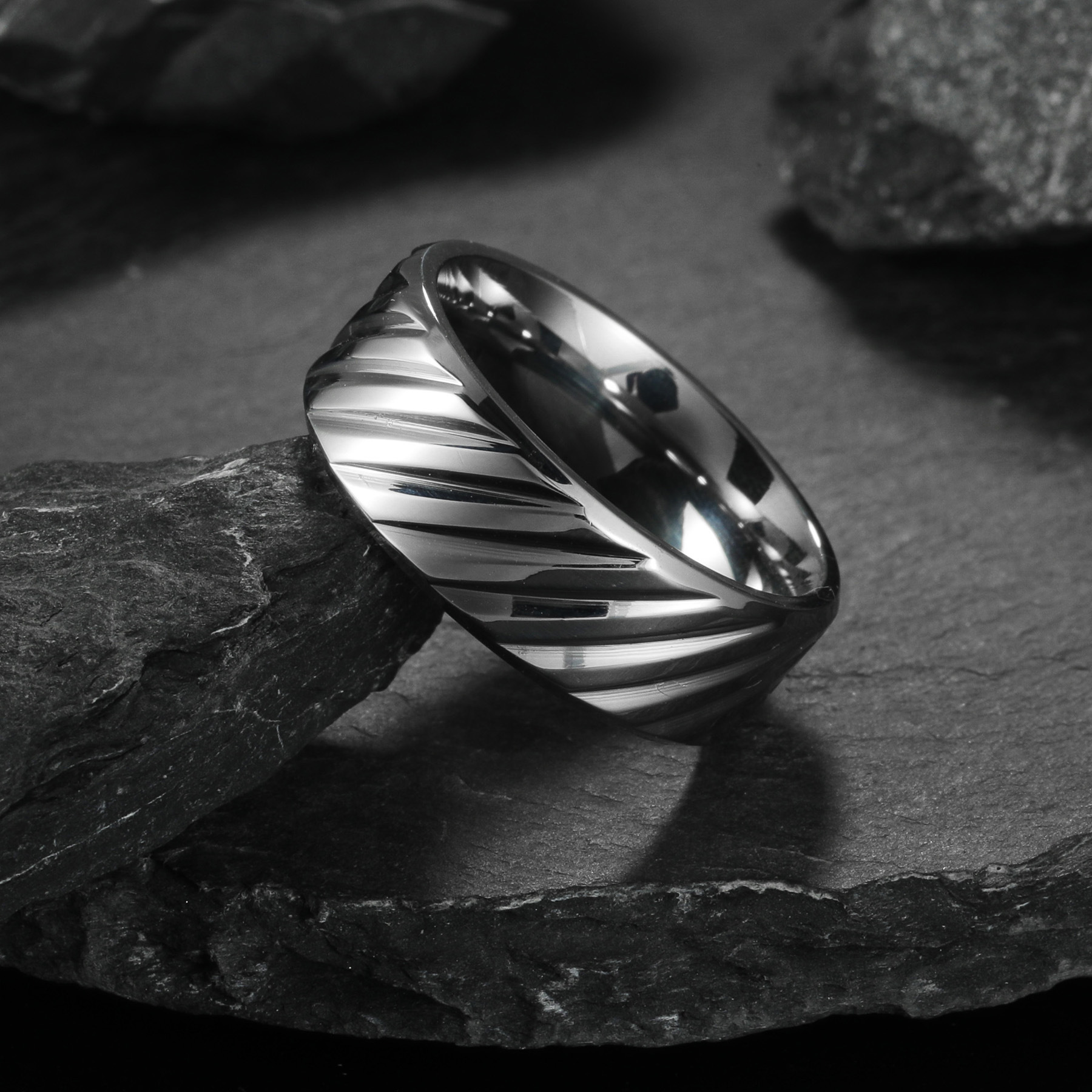 1 Piece Quantity Casual Elegant Simple Style Geometric Titanium Steel Plating Unisex Rings Men Band Rings