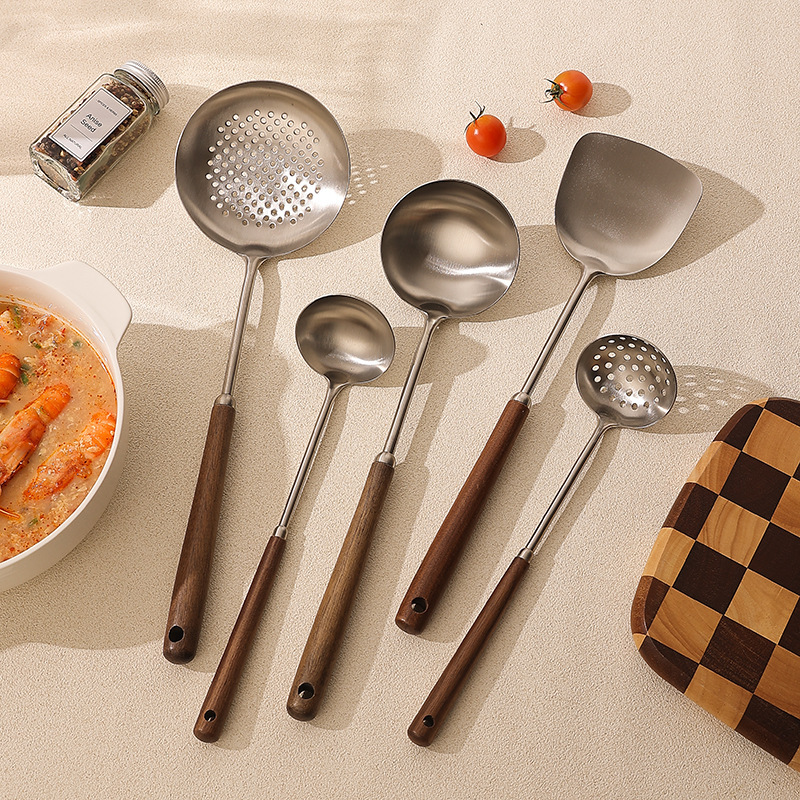 304 Stainless Steel Walnut Handle Long Handle Large Spoon Household Soup Spoon Wholesale Wooden Handle Kitchen Utensils Colander Hot Pot Spoon 304 Stainless Steel Walnut Handle Long Handle Large Spoon Household Soup Spoon Wholesale Wooden Handle Kitchen Utensils Colander Hot Pot Spoon
