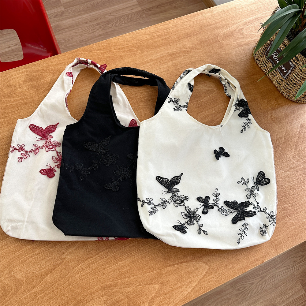 44292 Traditional Chinese style retro embroidered lace butterfly cloth bag for casual women's travel, canvas bag, large capacity single-shoulder bag full figure