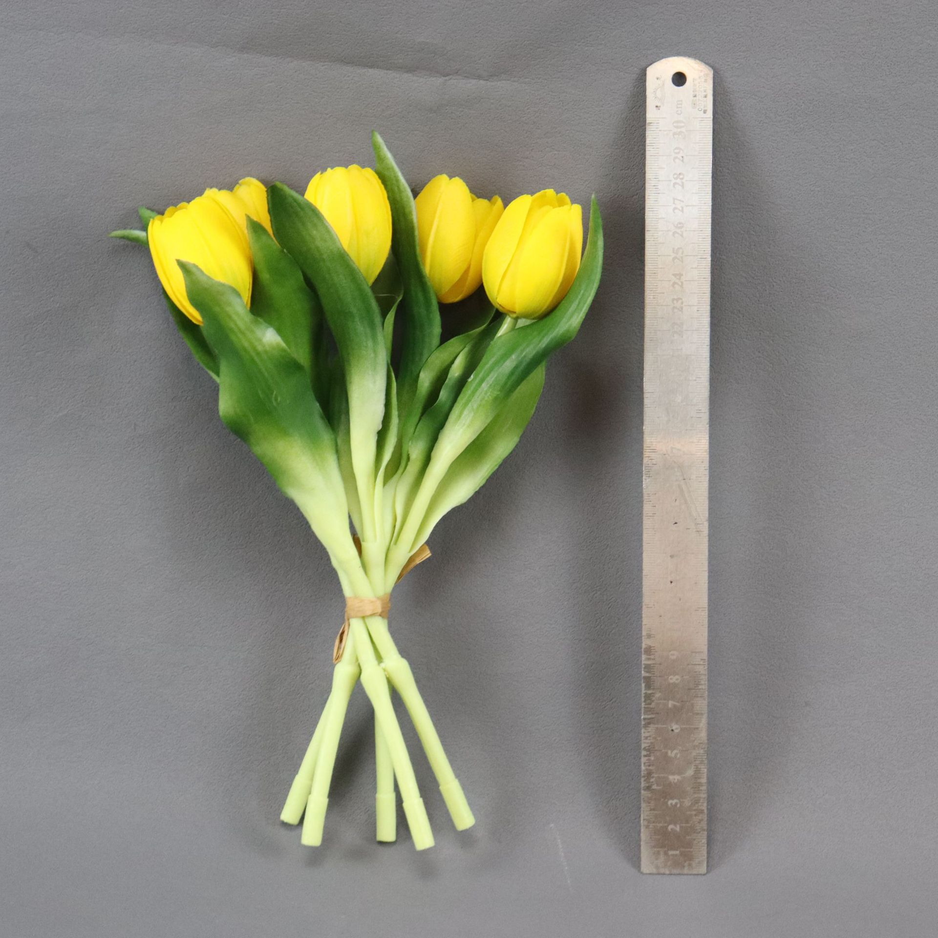 5 flores ramas cortas 28CM mano pegamento suave sensación de tulipas flores simuladas decoración de flores flores falsas ramo de flores