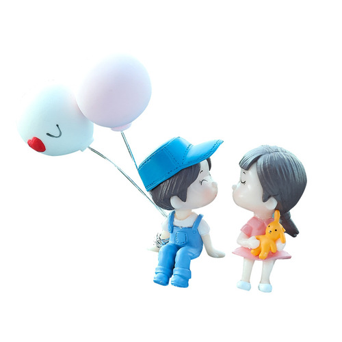 Internet celebrity car ornaments, cute kissing couple dolls, confession balloons, creative car interior decorations, drop shipping