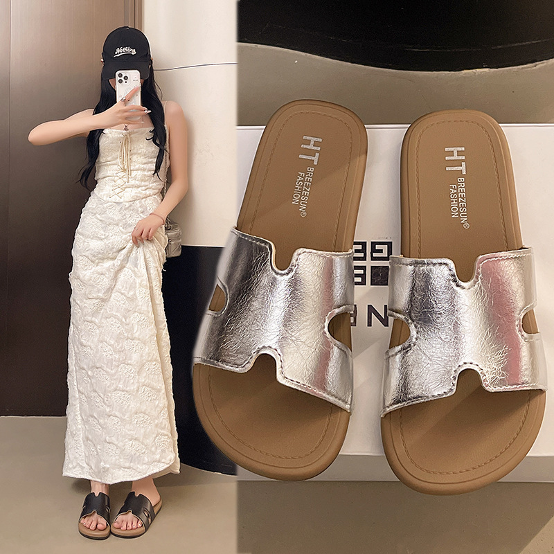 Fashion Starlight Silver H Strap Versatile Soft Sole Sandals High-End French Retro Flat Slide Sandals for Women