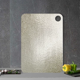 砧板、菜板;炒锅;厨房用品配件