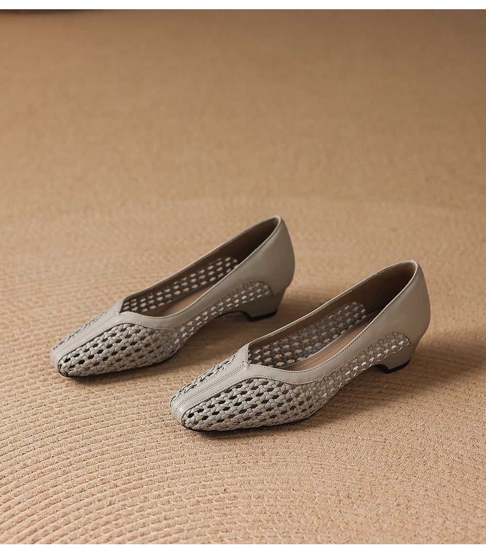 Giày sandal nữ mũi vuông gót thấp 3 cm da cừu hở bên — đen chi tiết 23