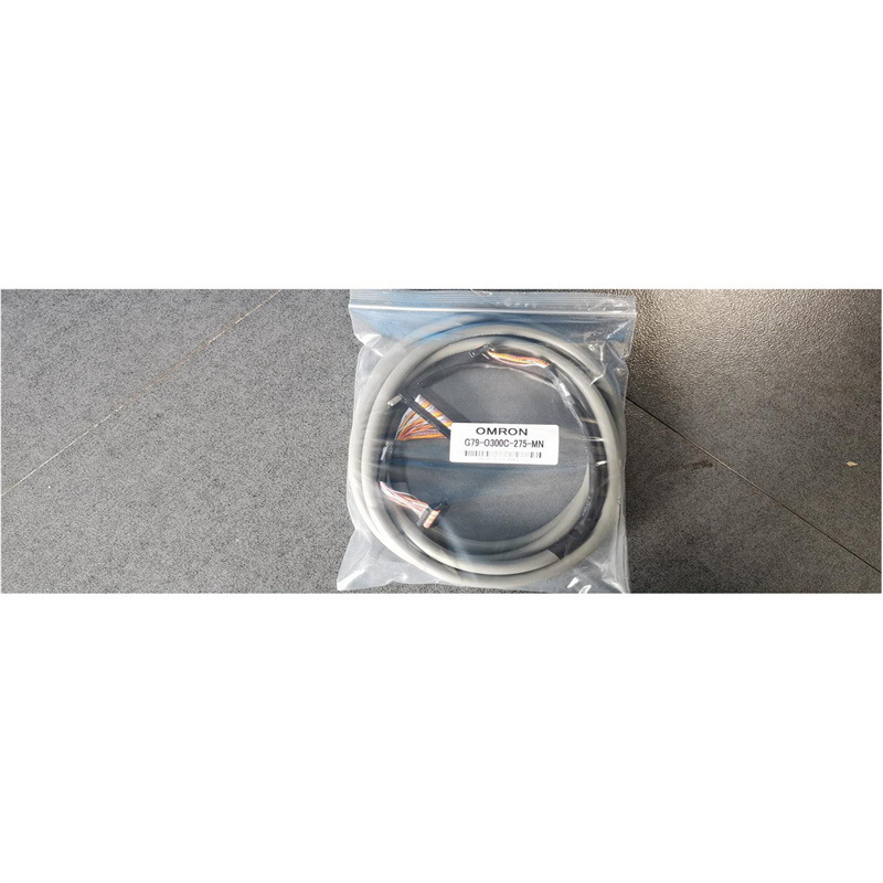 原装全新正品OMRON欧姆龙连接器  XW2Z-RI100C-75-MN  议价