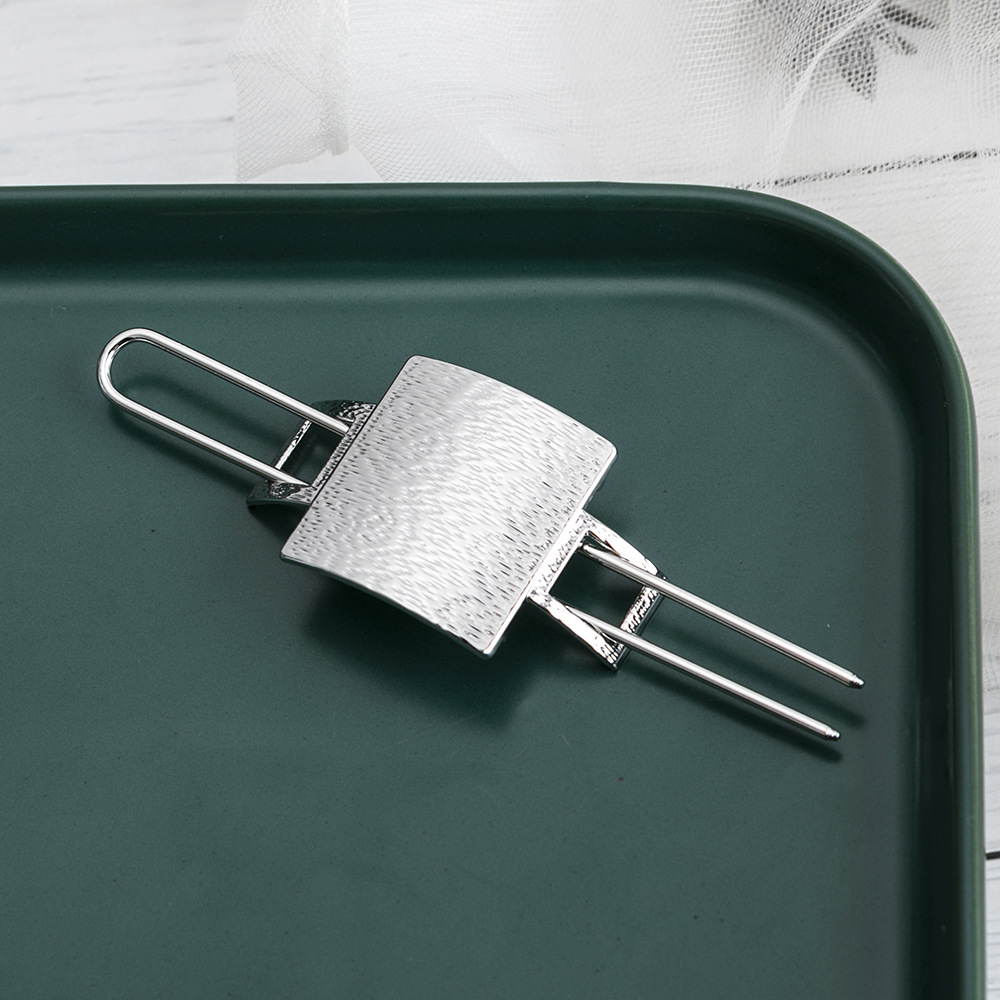 Estilo coreano aleación clip tocado exquisita horquilla de metal europeo y americano simple flecha perla horquilla rizador de pelo