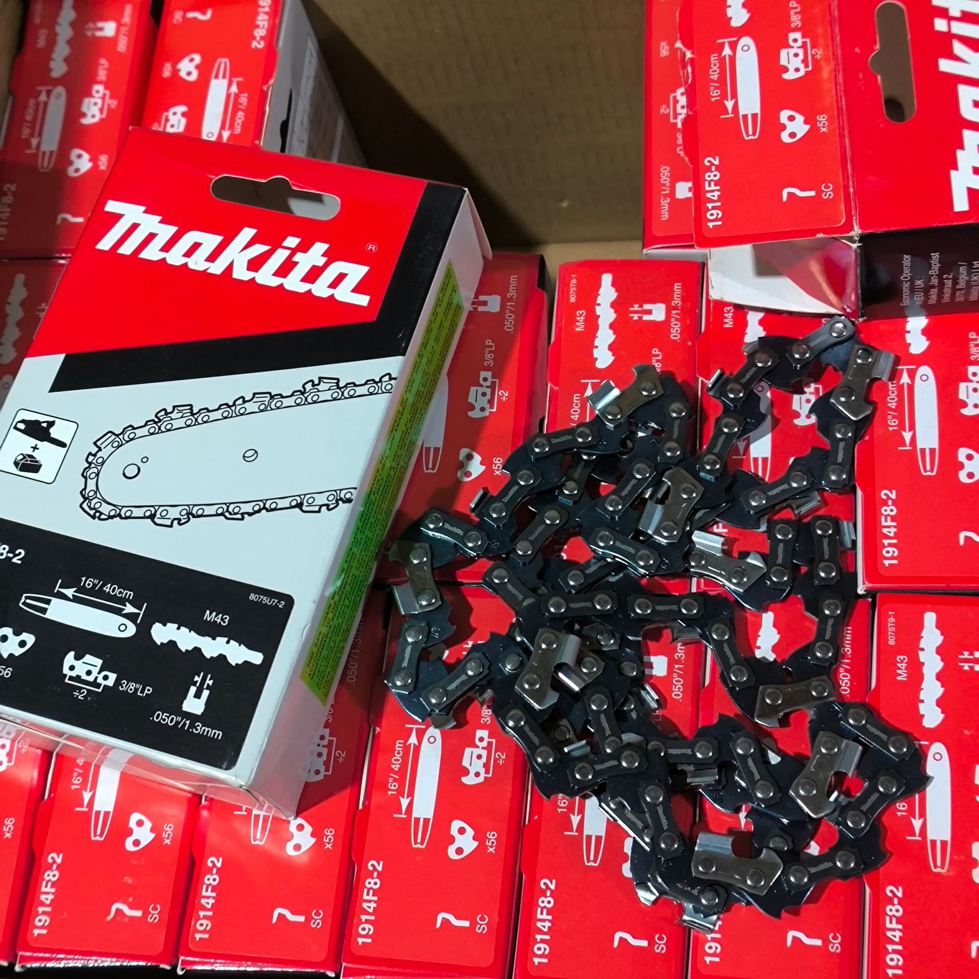 牧田电链锯DUC/306/307/353/355/356/357手提电伐木锯原装链条油