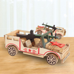 新しいユニークな 8 月 1 日軍用車両シミュレーションモデルおもちゃ純粋な木製工芸品車の装飾品おもちゃ卸売