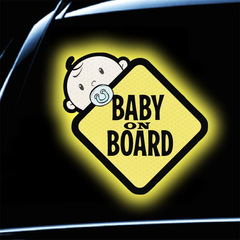車のシール車には宝宝強反射防水日焼け止めの個性的なアニメのアイデア車があります。