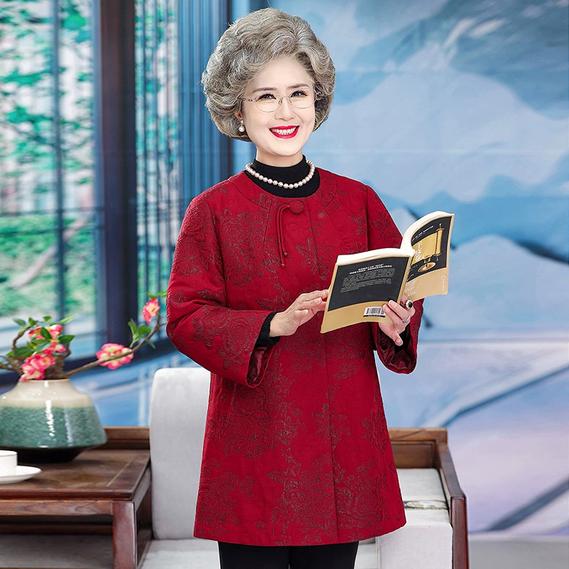 Весеннее пальто бабушки женский средний и пожилой человек костюм Тан мама весна и осень толстая одежда пожилая женщина новая куртка